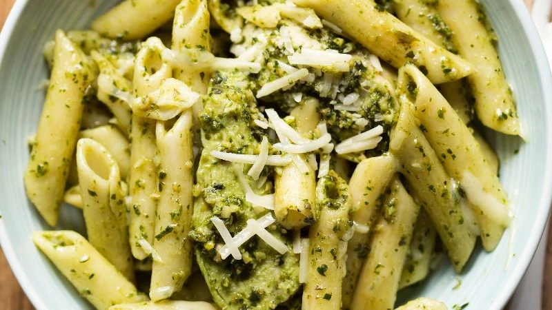 Pasta pesto